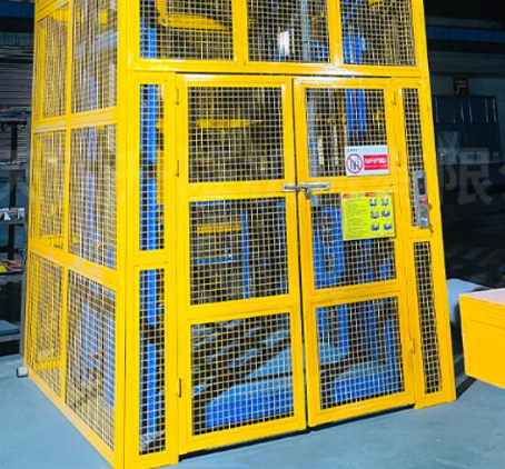 海林货梯可以安装在室外吗